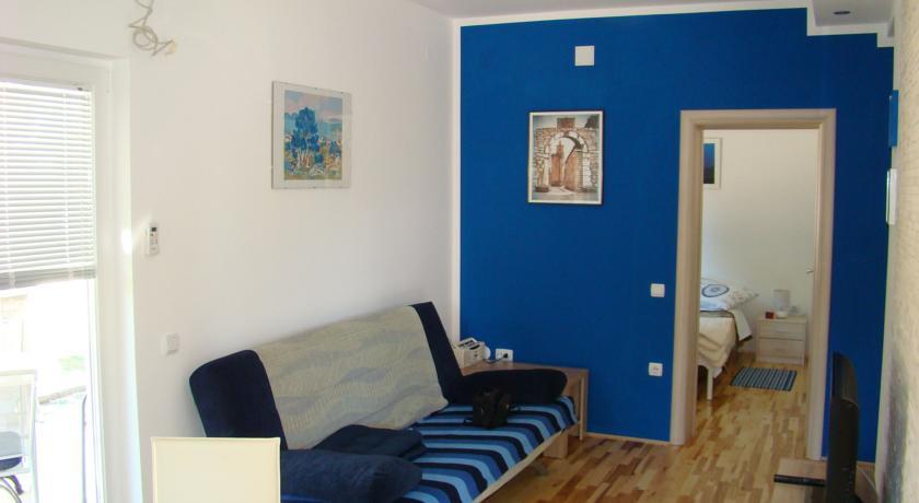 Apartments Pinus Pirovac Ruang foto