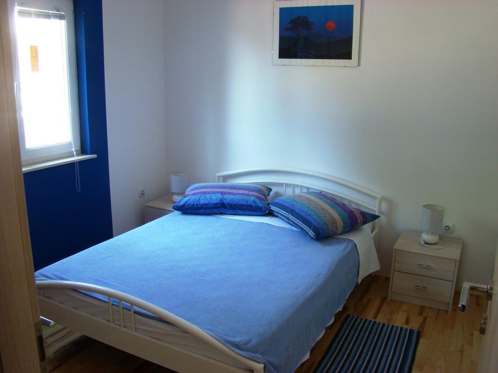 Apartments Pinus Pirovac Ruang foto