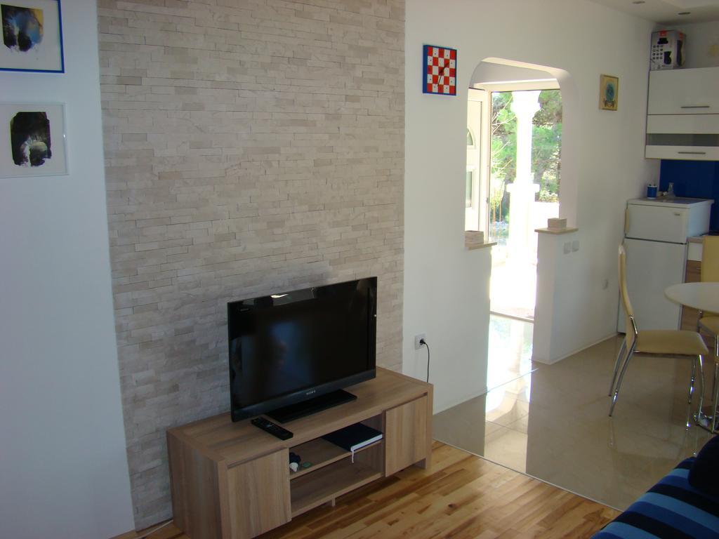 Apartments Pinus Pirovac Ruang foto
